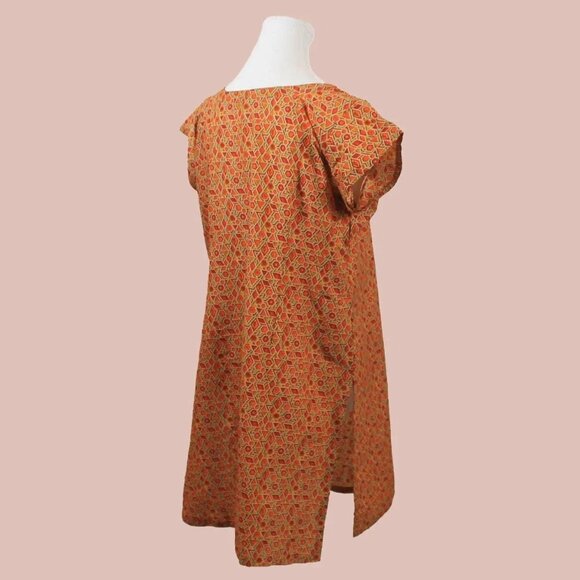 Vibrant Orange Red Printed Cotton Kurta | Muvvas Boutique - Picture 4 of 6